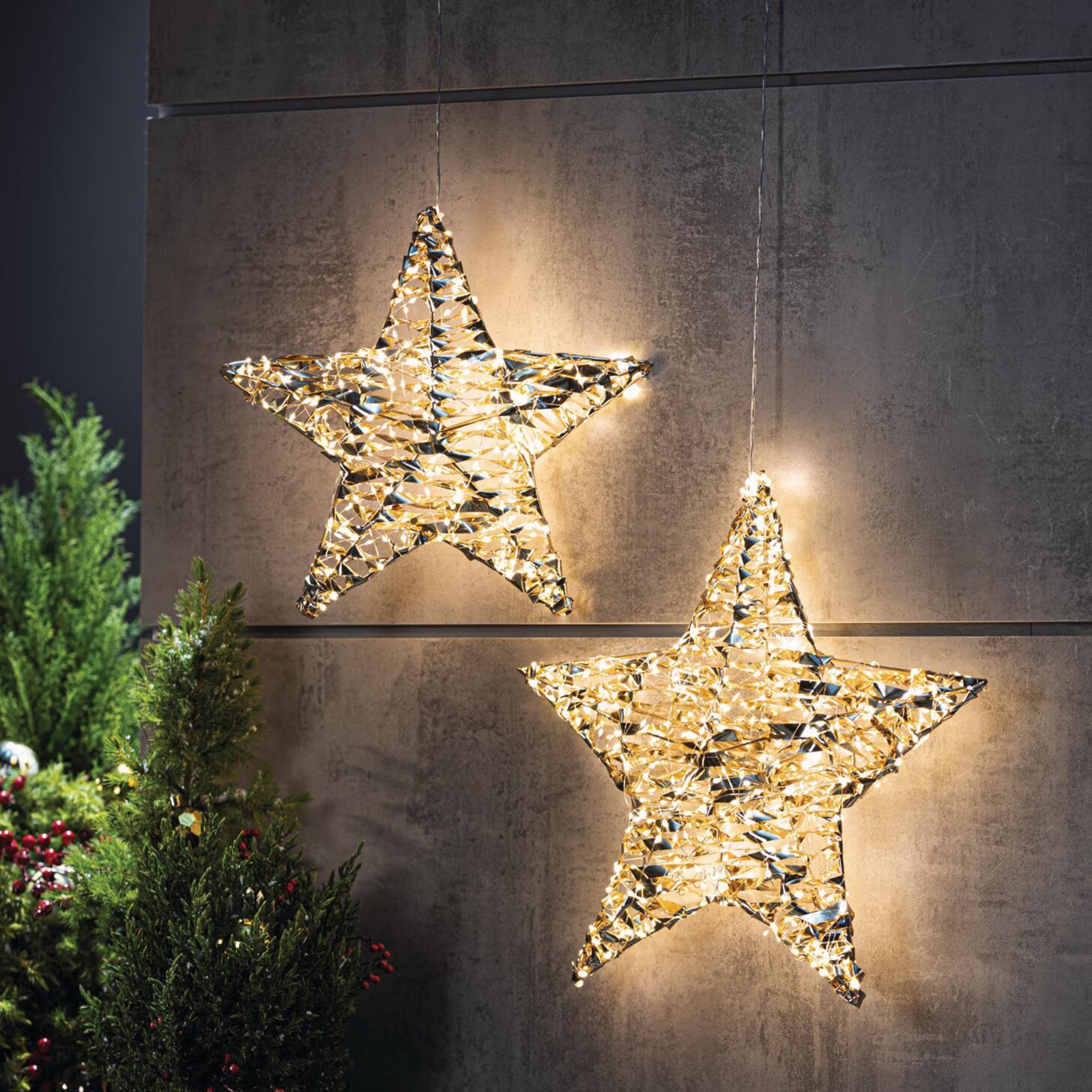 LED žvaigždė "Auksinė", 2 vnt. rinkinys